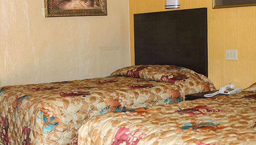 Charles Wesley Motor Lodge Downtown Broken Bow- Hochatown Quarto foto